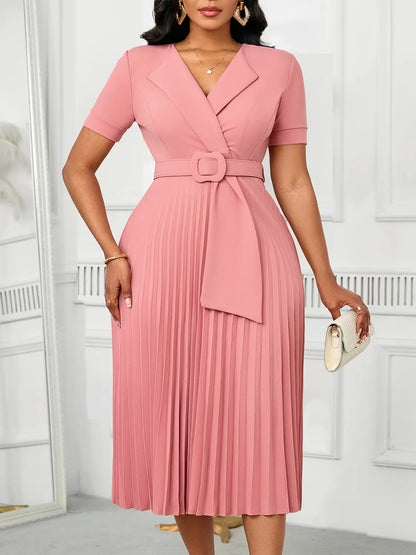Suit Collar, Pleated Waist, Plus-size Dress
