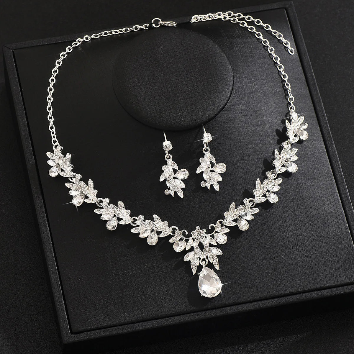 Necklace Earrings Set  Crystal