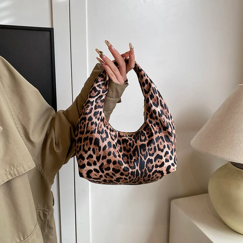 Leopard Large Shoulder Bag Capacity