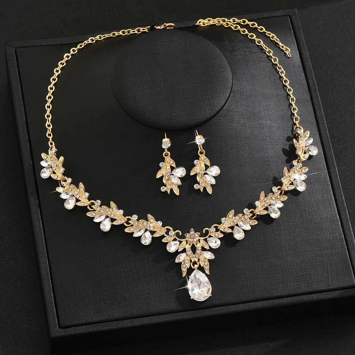 Necklace Earrings Set  Crystal
