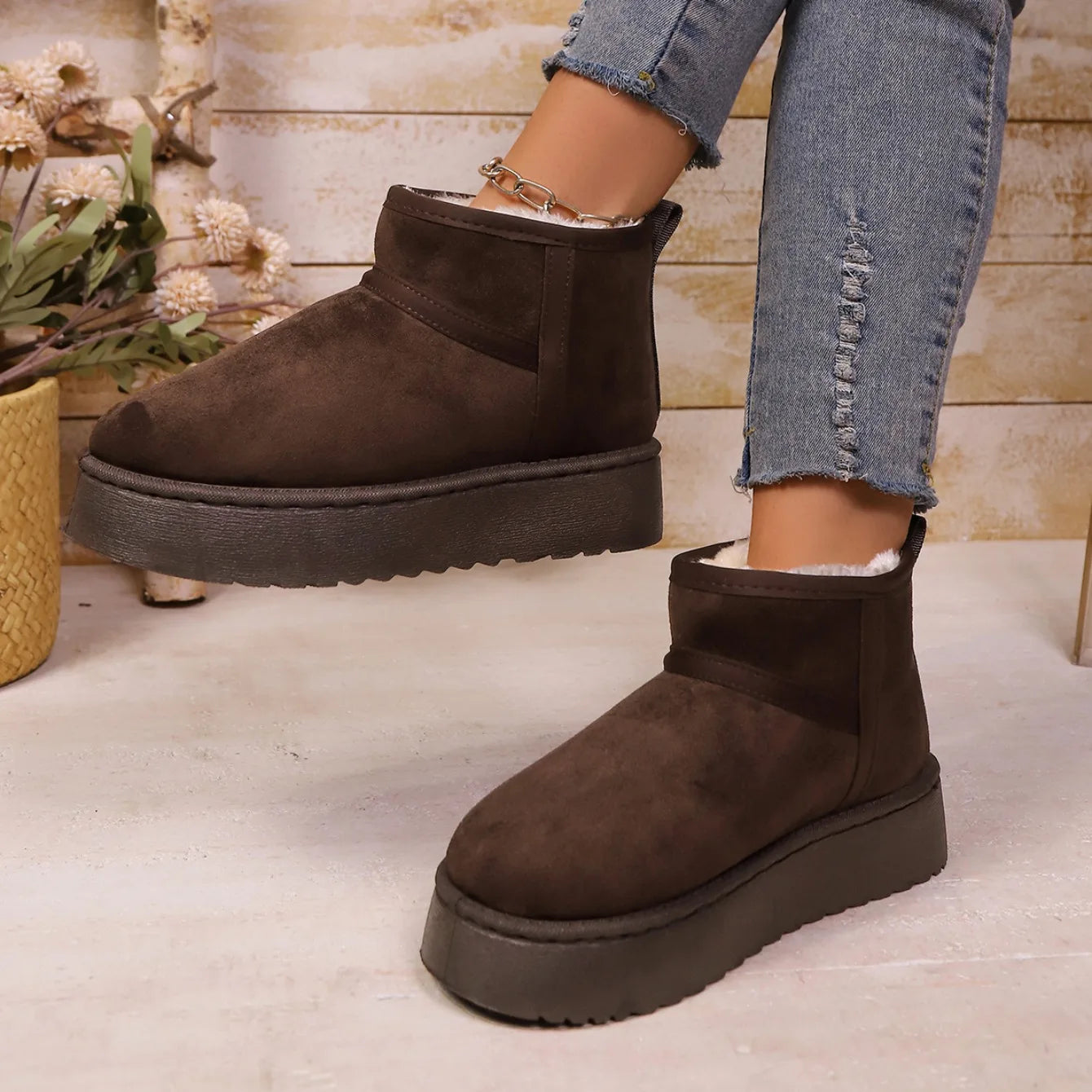 Real Sheepskin Wool Low-cut Warm Ladies Boots